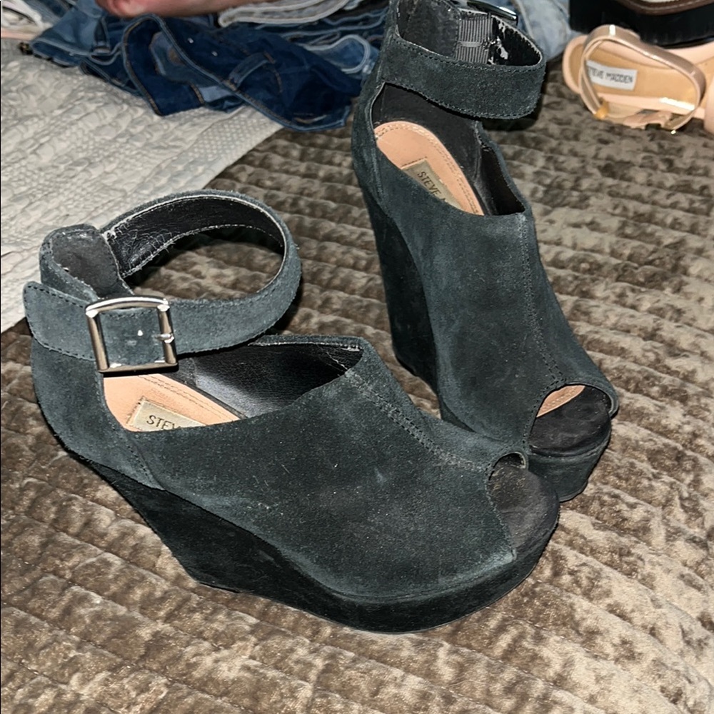 Steve Madden Black Suede Wedge Sandals